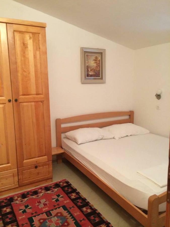 Apartmani Paklenica Starigrad Paklenica Exterior foto